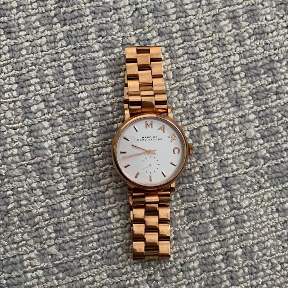Silver Dial Rose Gold-tone Ladies Watch